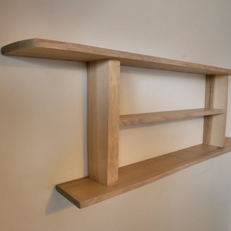 Read more about the article Solid ash bookshelves